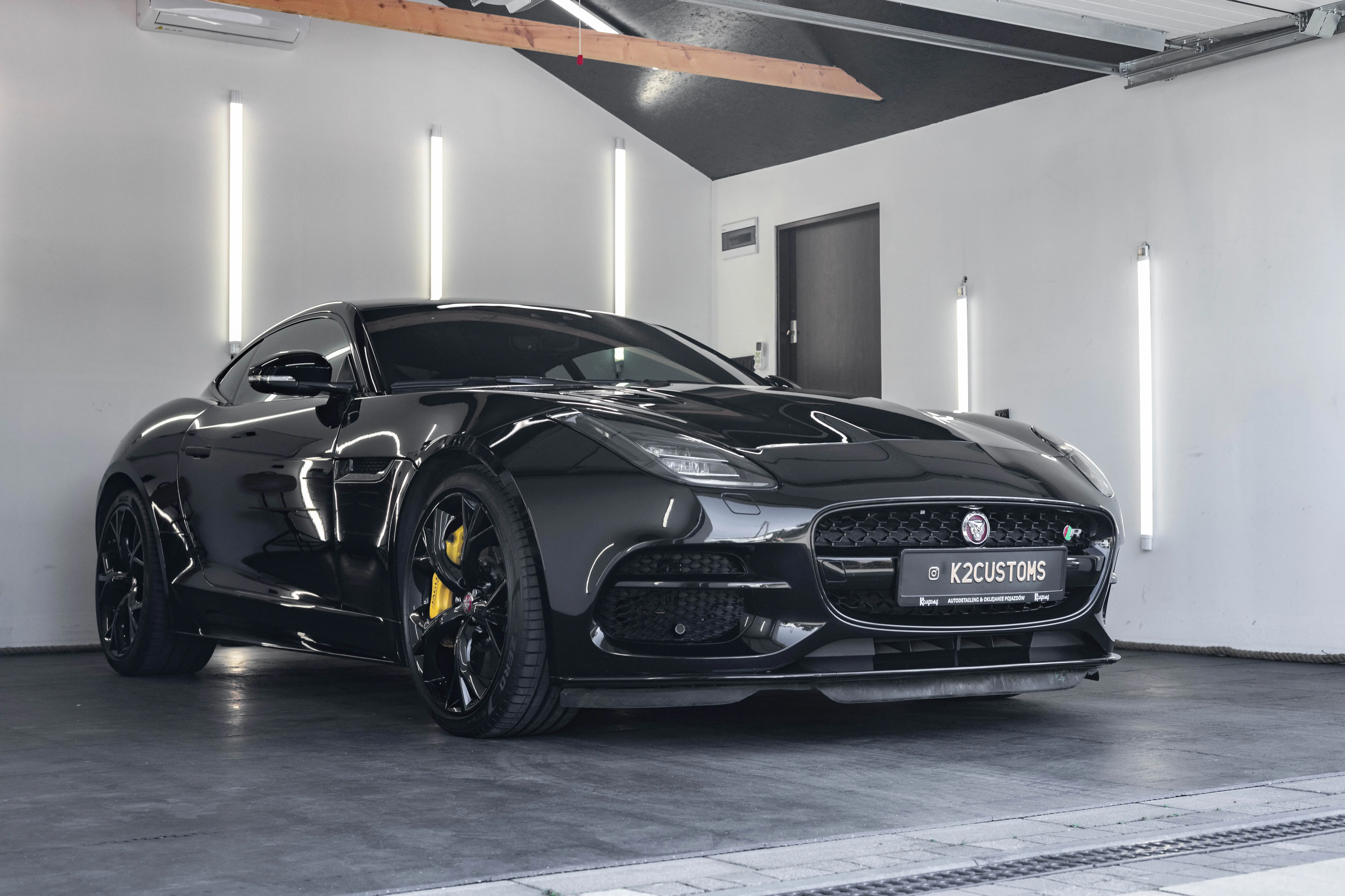 Realizacja K2Customs - Jaguar F-Type